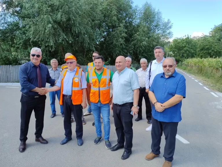 FOTO, VIDEO ”Am reușit să facem lucrarea într-un timp record”. Viacons Rutier a predat o lucrare de excepție la Tătărăni