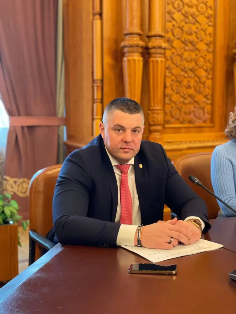 Deputatul Eduard Popica: „Susțin candidatura d-lui Marcel Ciolacu la președinția țării. Este un bun conducător”