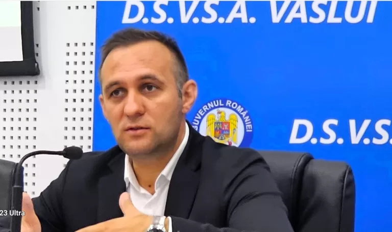 Directorul DSVSA Vaslui, dr. Mihai Ponea, s-a întâlnit cu crescătorii de ovine din județ
