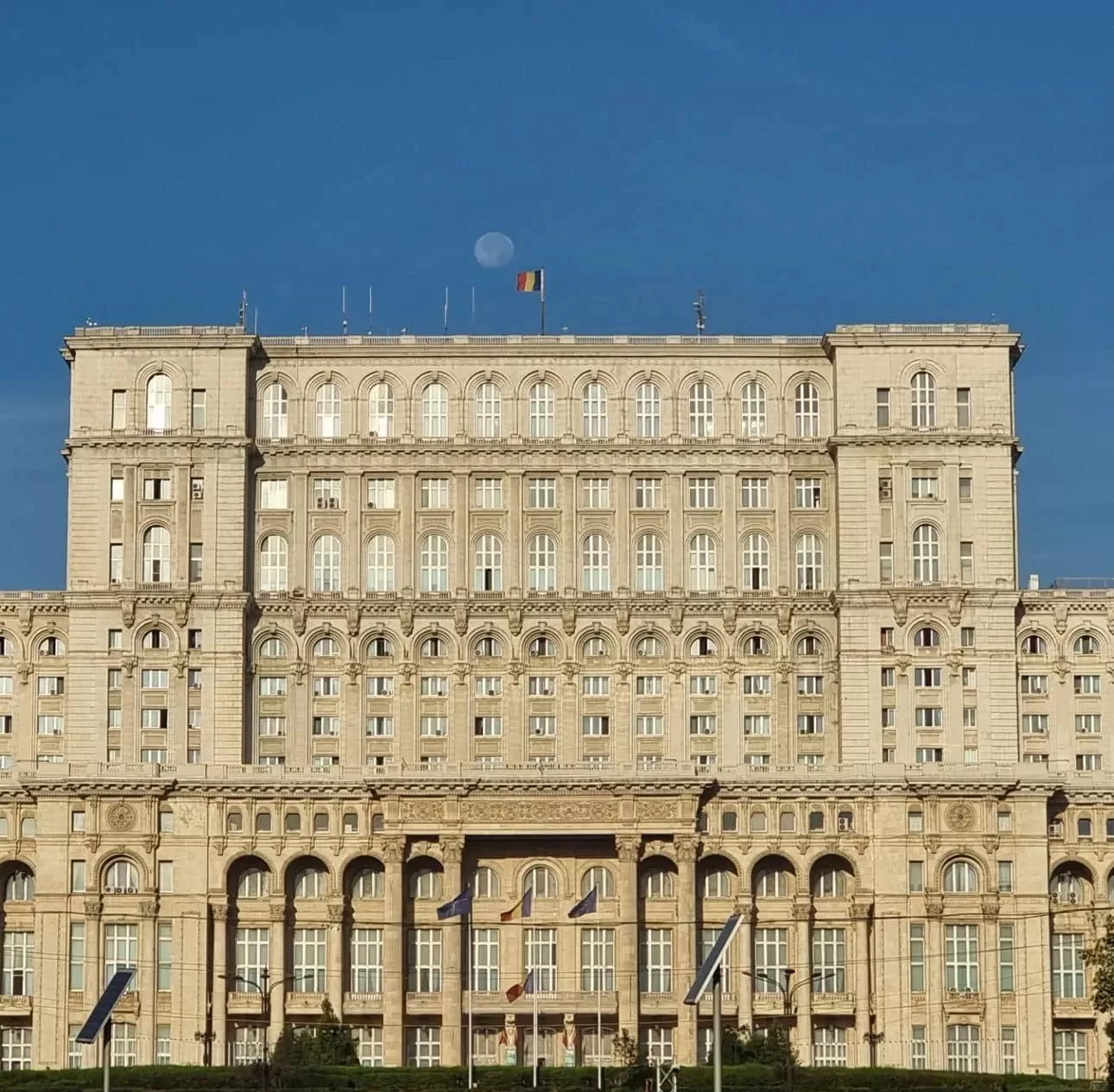 palatul parlamentului 012 jpg
