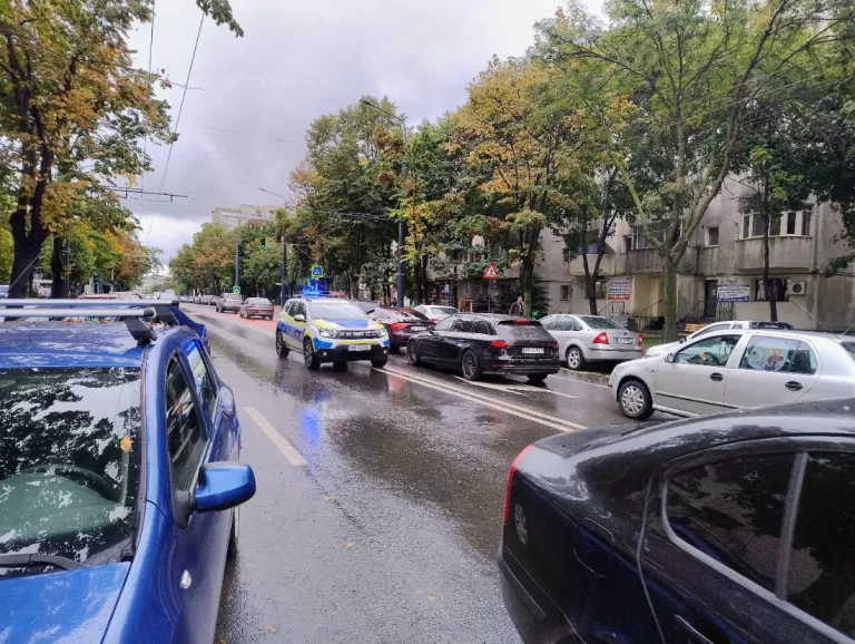 Tâlhărie ca în filmele de acțiune, în comuna Cozmești. Hoțul a ajuns în arest