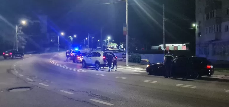 La miez de noapte, a fost dat jos de la volan de Poliția Rutieră Negrești