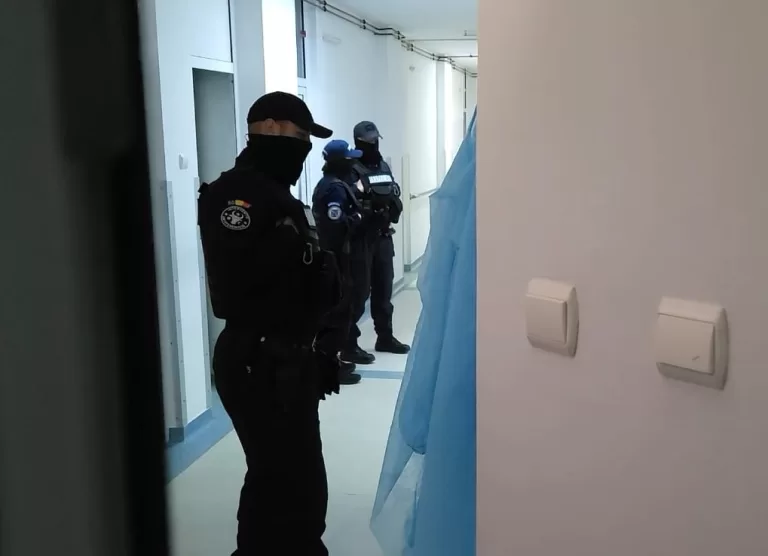 ACUM Percheziții DNA la cabinetul lui Nelu Tătaru, in Spitalul Huși
