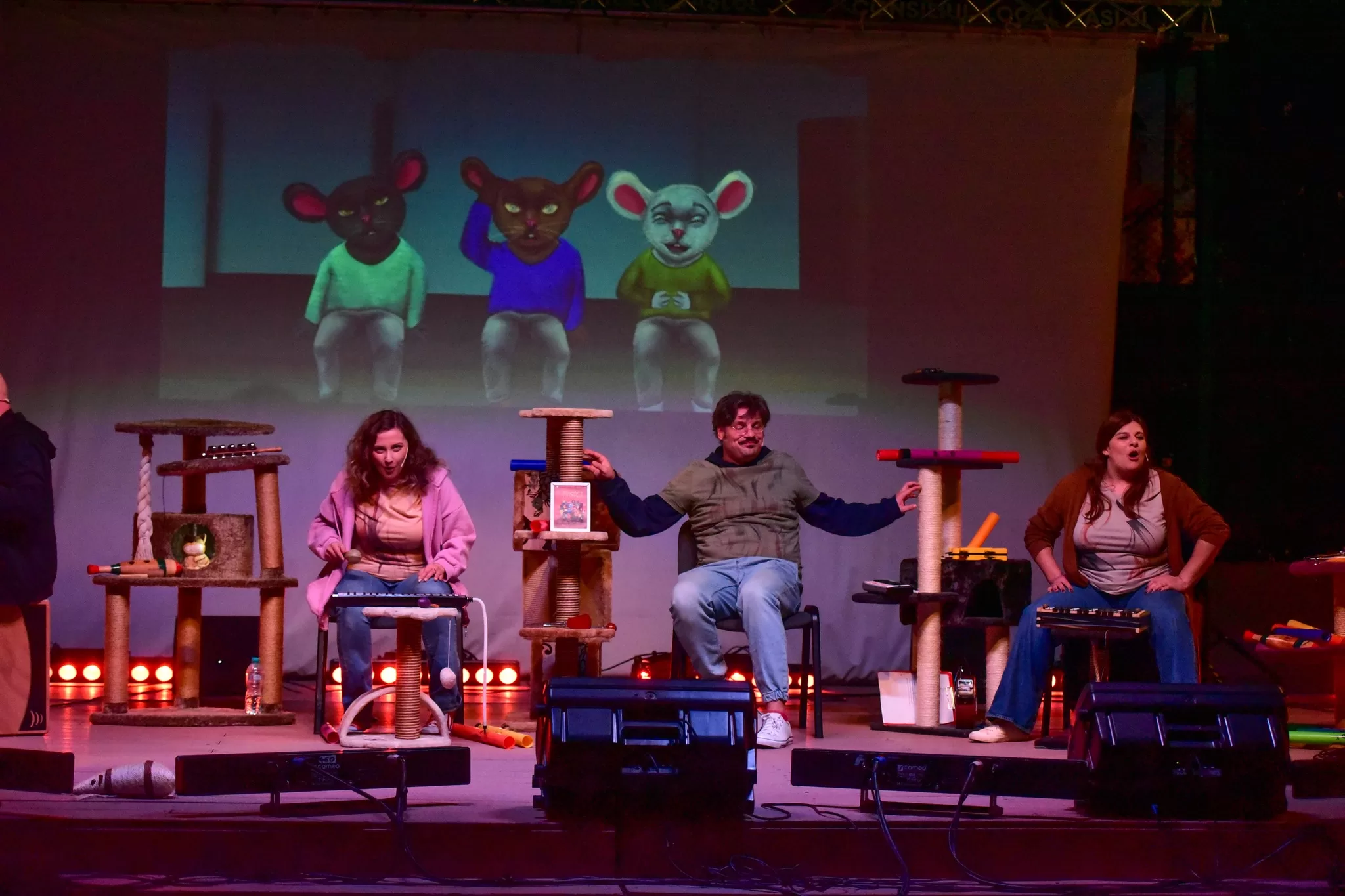 teatrul matei visniec pisici 2 jpg