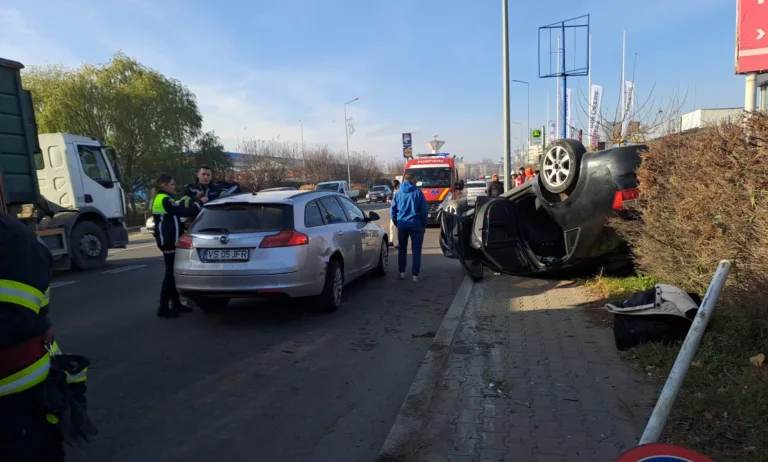 Accident la Vaslui, la orele prânzului, la intrarea în oraș dinspre Bârlad