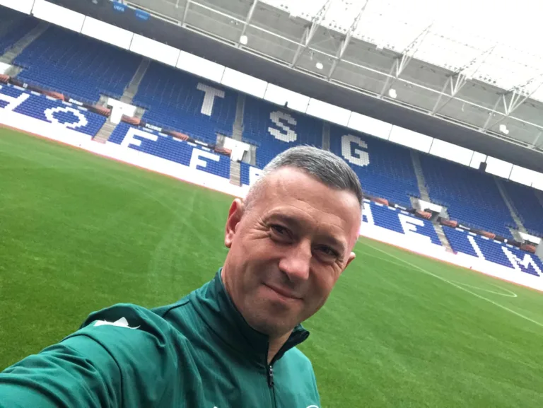 Colegii de la Penitenciarul Vaslui sunt alături de Ovidiu Artene, arbitru de linie la Hoffenheim-Ol. Lyon