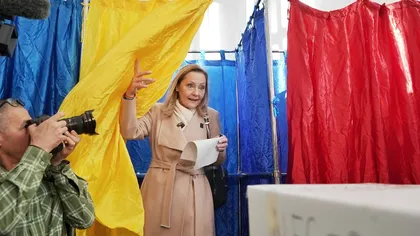 Curtea Constituțională a României a anulat primul tur al alegerilor prezidențiale. Judecătorii s-au întrunit astăzi în ședință și au decis că votul trebuie reluat complet.