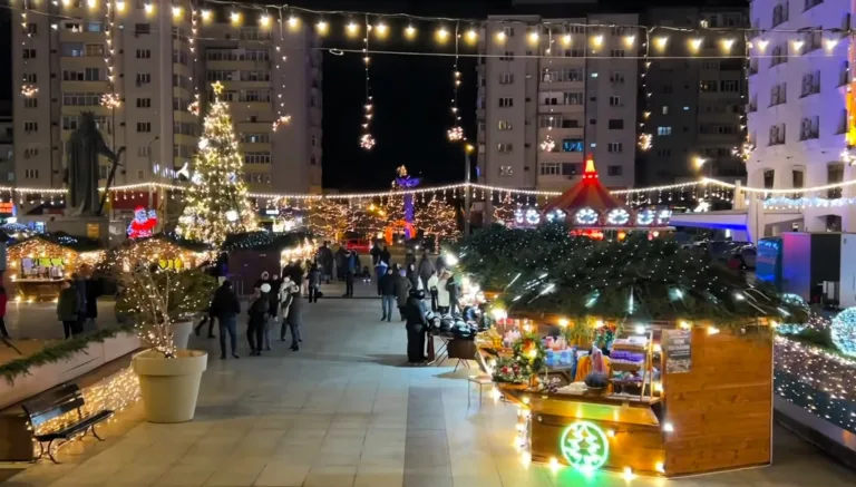 S-a deschis Târgul de Crăciun, de la Vaslui. Lucian Braniște: Poftiți la distracție!