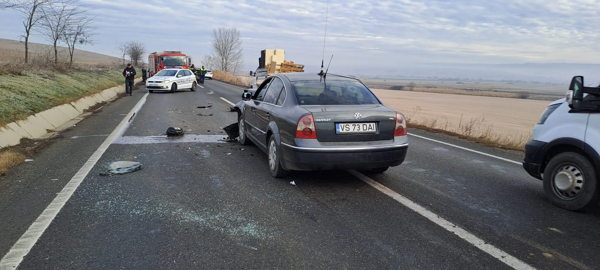 FOTO Accident pe DE581, zona Crasna, trei mașini implicate 1 IMG 20250117 WA0007 jpg
