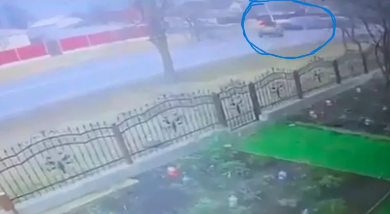 VIDEO Accident teribil, între o căruță și un autoturism, la Todirești