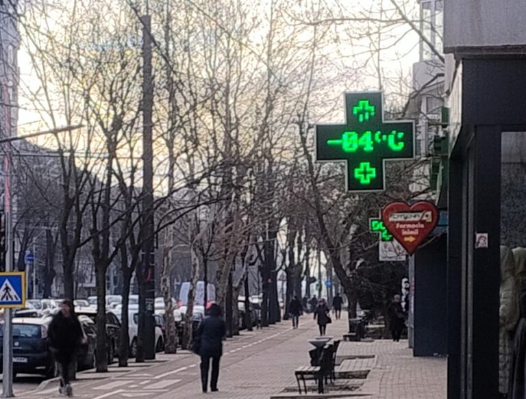 Obligații pentru angajatorii vasluieni, în aceste zile de Cod Galben de ger