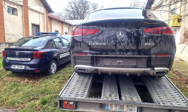 Autoturisme de lux, în valoare de 115.000 euro, depistate la Albița