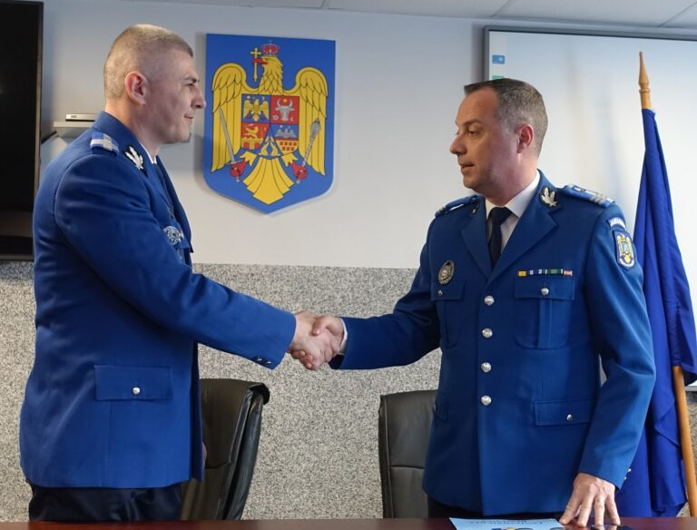 A fost instalat noul șef al jandarmilor vasluieni, colonelul Marian Panfil