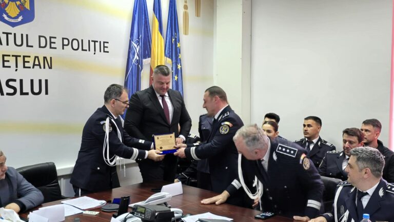 Comisarul-șef Vasile Porcișanu este POLIȚISTUL ANULUI 2024, la Vaslui!