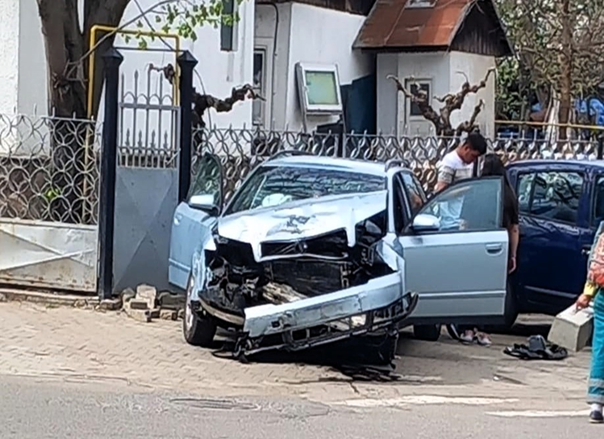 accident sf neculai biserica vaslui paste 2