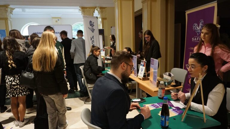 Grupul de firme SAFIR a fost prezent la ROAJOBS Iași. ”Căutăm mereu colegi cu chef de muncă și dorință de a învăța”