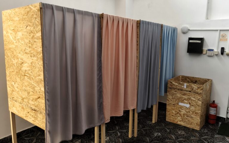 Iată cum arată buletinul de vot din turul II al alegerilor prezidențiale!