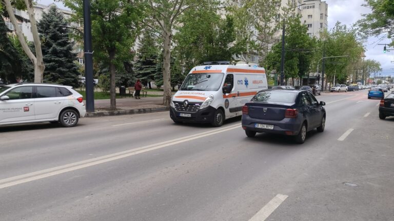 Bărbat lovit de o mașină la Vaslui, in Moară Grecilor