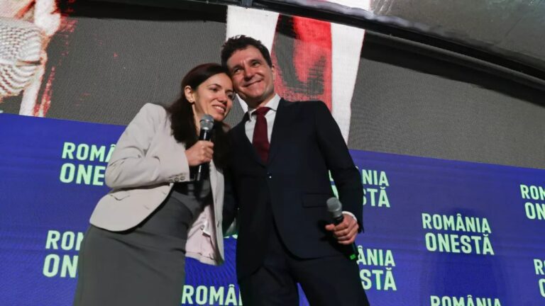 Nicușor Dan este noul PREȘEDINTE! Vasluianca Mirabela Grădinaru este Prima Doamnă a României!