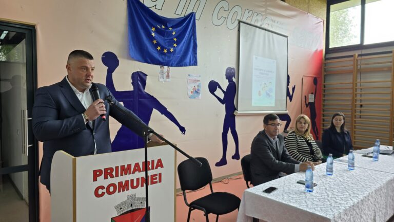 Sute de familii vulnerabile și copii din Hoceni vor primi sprijin și consiliere, proiect european