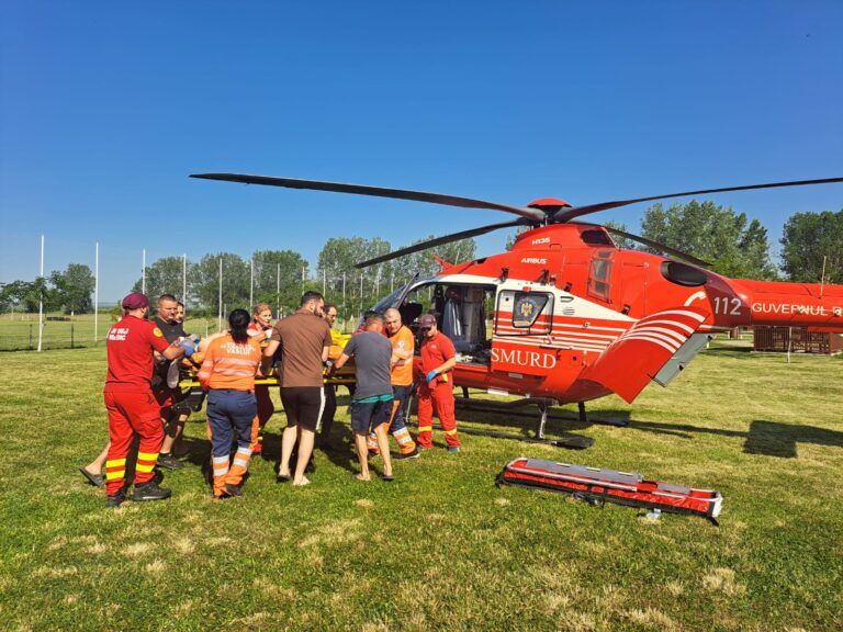 Caz dramatic la Lunca Banului, elicopter SMURD chemat de urgență
