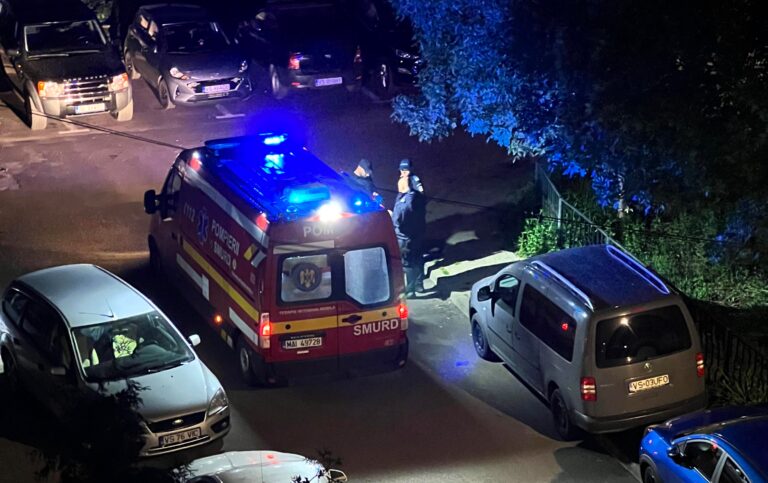 SMURD și Jandarmeria Vaslui au intervenit în zona Traian, noaptea trecută (VIDEO)