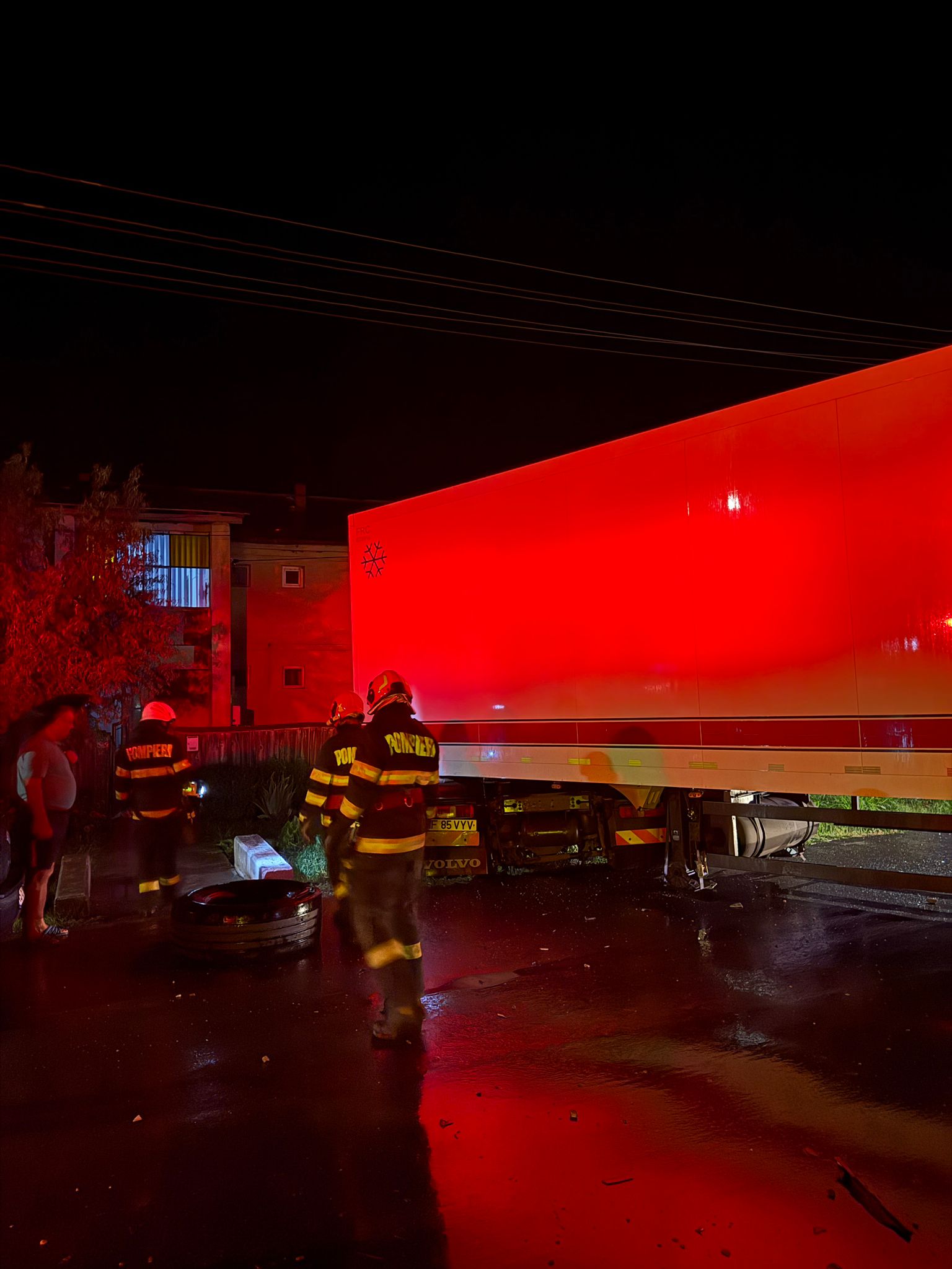 accident TIR Tutova 12