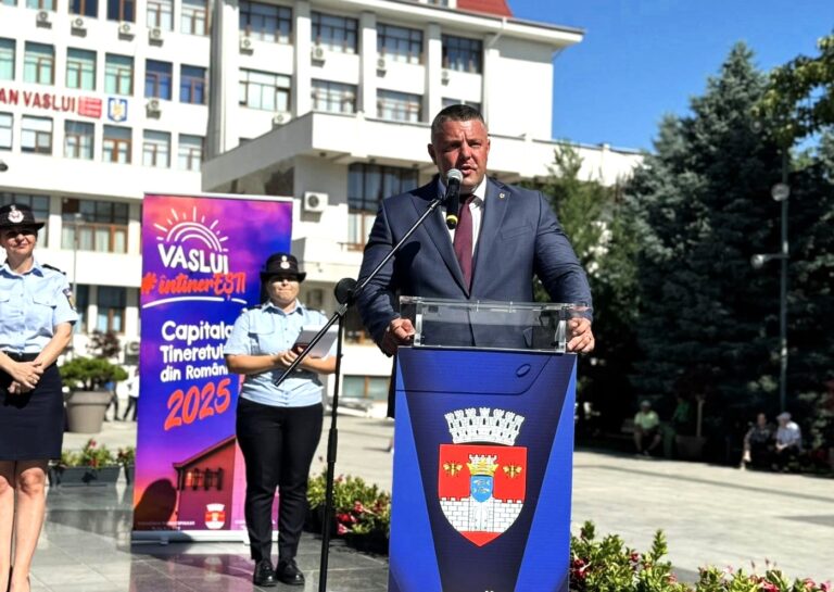 Prefectul Eduard Popica a participat la deschiderea Concursului național ”Prietenii Pompierilor”