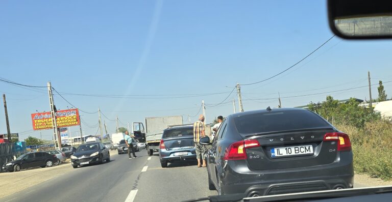 Accident in lanț, la intrarea în Vaslui dinspre Bârlad
