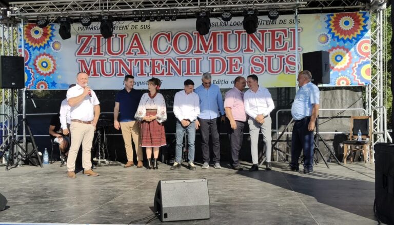 Muntenarii au petrecut pe cinste, la ziua comunei lor. Ion Vartolomei: ”Este ziua în care ne strângem toți muntenarii, cei de acasă și cei din străinătate”