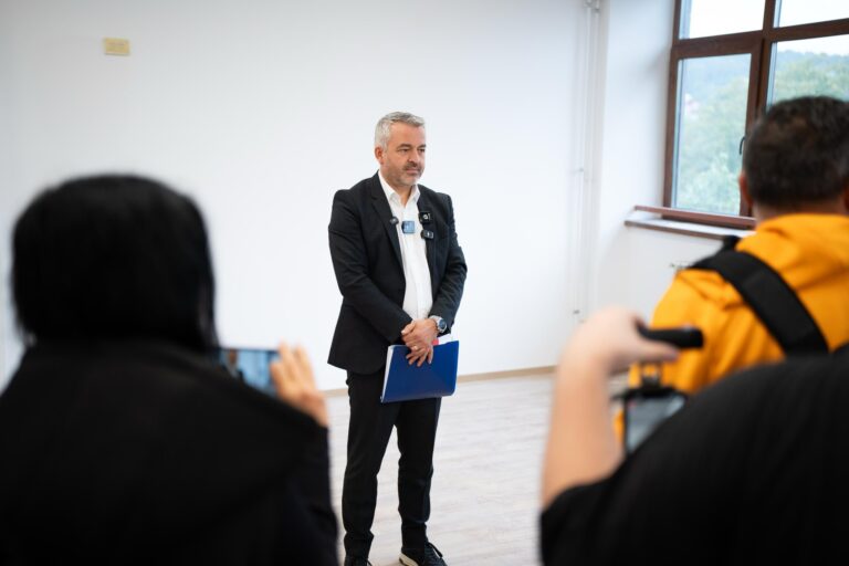 Primarul Vasluiului, Lucian Braniște, tună și fulgeră: ”Mobilizați-vă, respectați termenele și calitatea lucrărilor!”