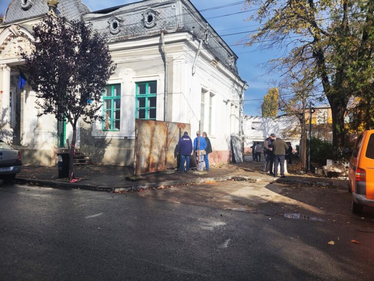 Viitorii muzicieni și pictori ai Bârladului vor avea un nou sediu pentru Școala de arte plastice