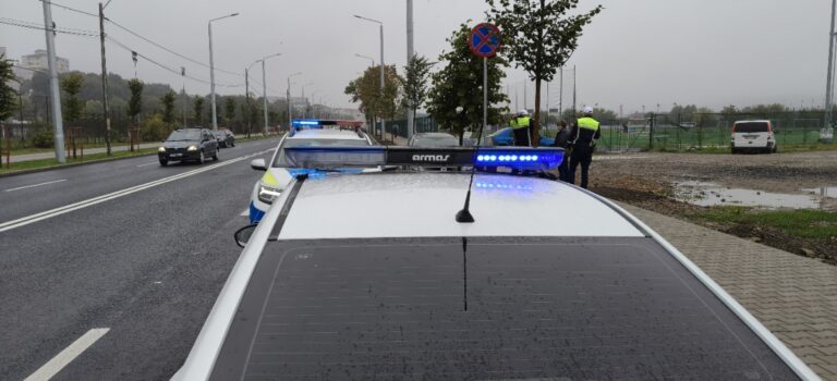 Un nou accident la Muntenii de Jos, lângă Vaslui. Trei autoturisme avariate