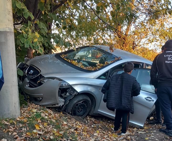 ACUM Accident teribil la ieșirea din Vaslui spre Negrești. Sunt trei victime