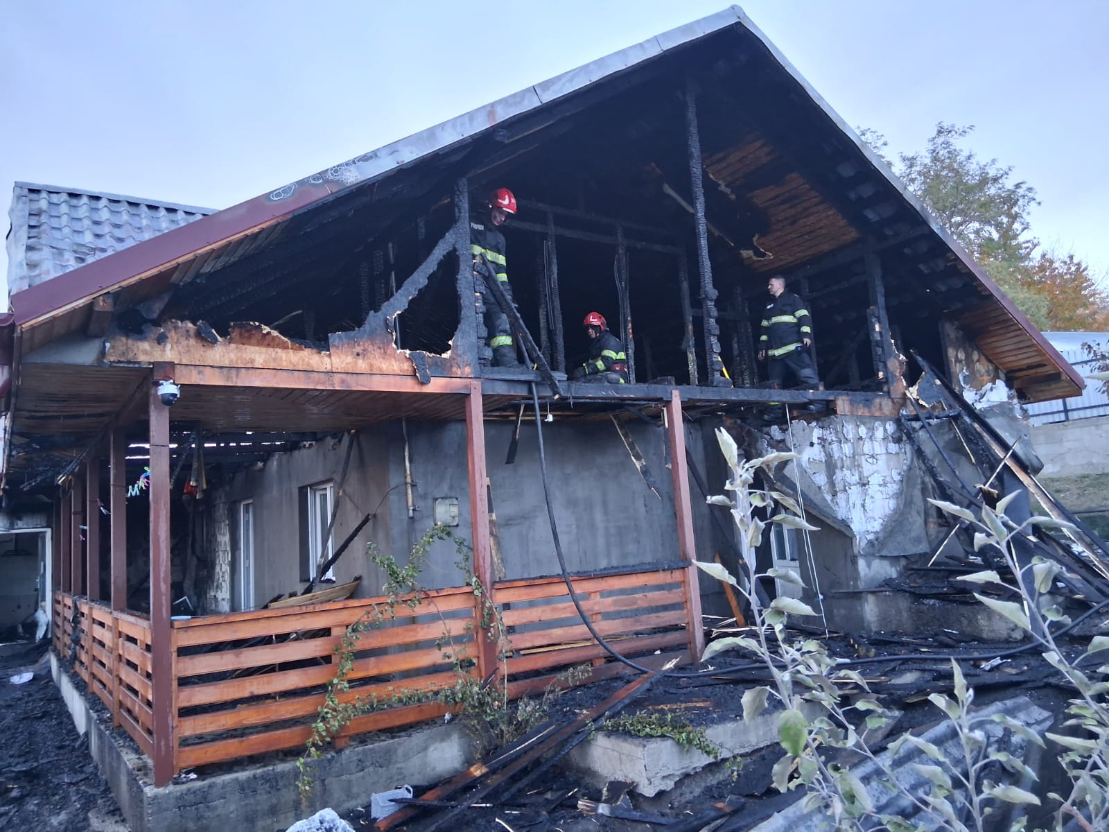 incendiu barzesti 711
