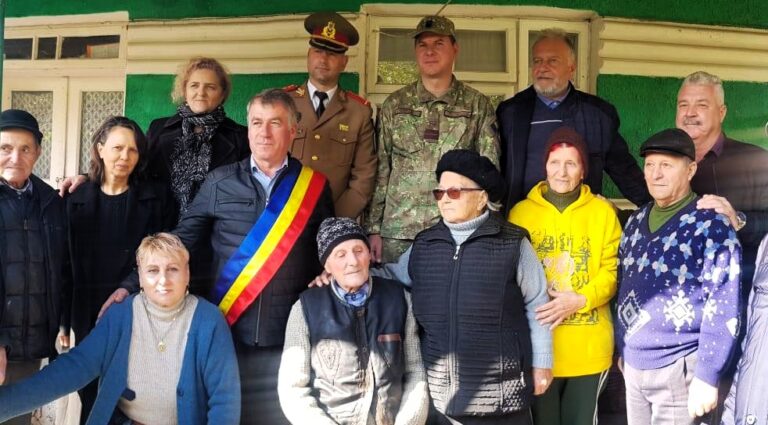 Veteranul Costică Chetran, din Bunești Averești, a împlinit 103 ani!