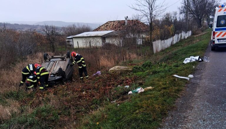VIDEO Grav accident la Rateșu Cuzei, un copil a zburat prin parbriz