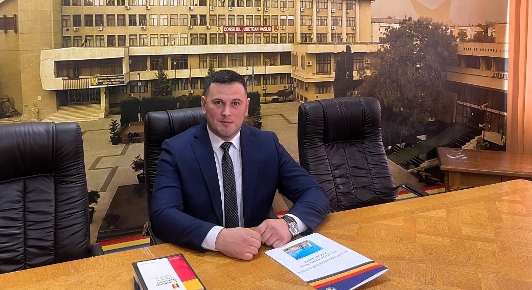 andrei serban 2211