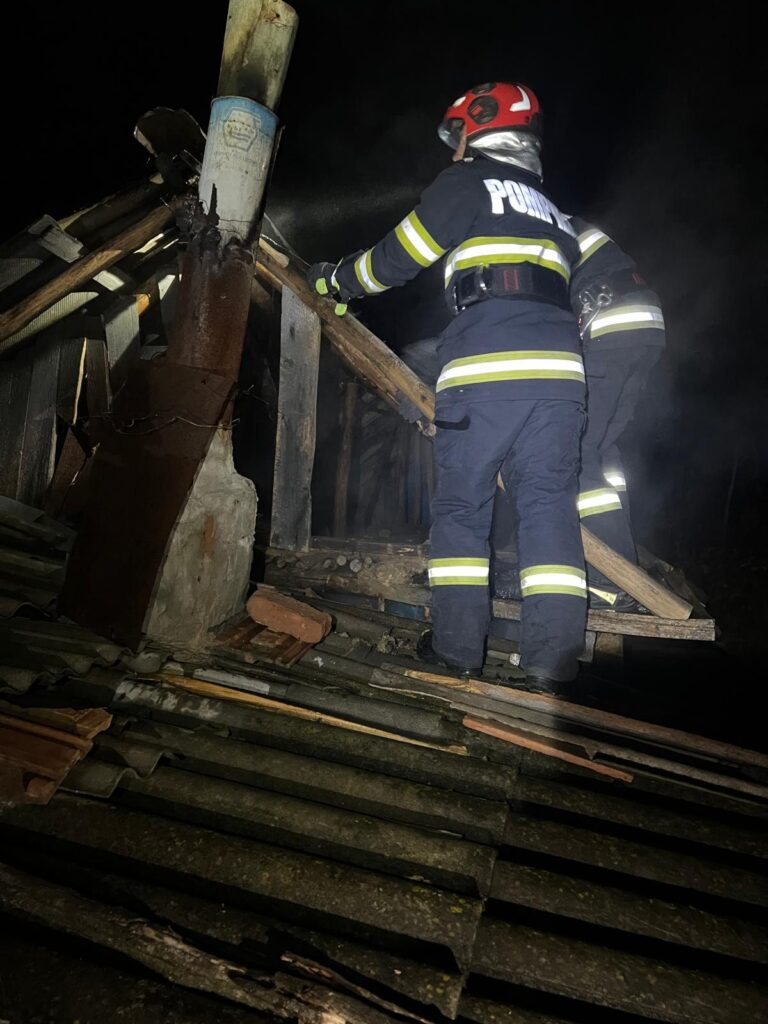 Incendiu, vineri noaptea, la Alexandru Vlahuță