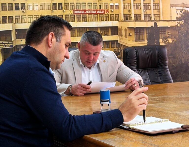 Prefectul Eduard Popica: Cele 40.000 de bovine din județ vor fi vaccinate antirabic