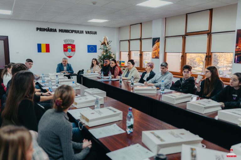 Primarul Braniște s-a întâlnit cu tinerii din Vaslui, bilanțul Capitalei Tineretului din România 2025
