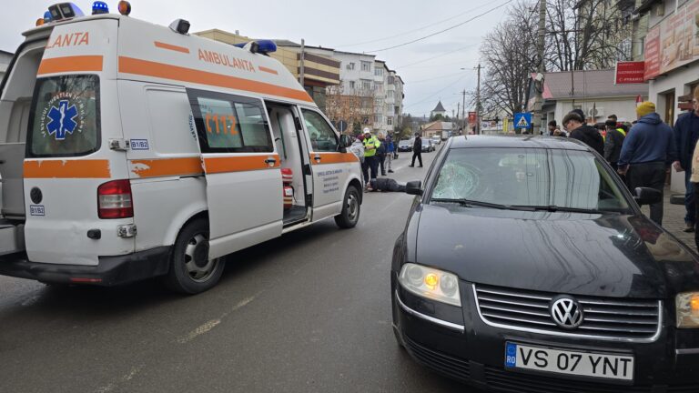 FOTO Accident grav la Huși, pieton spulberat de un șofer vitezoman