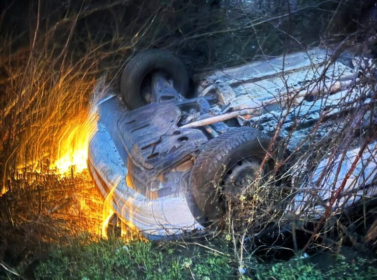 Accident teribil pe DJ 244D, un salvator ieșean a intervenit ca la carte