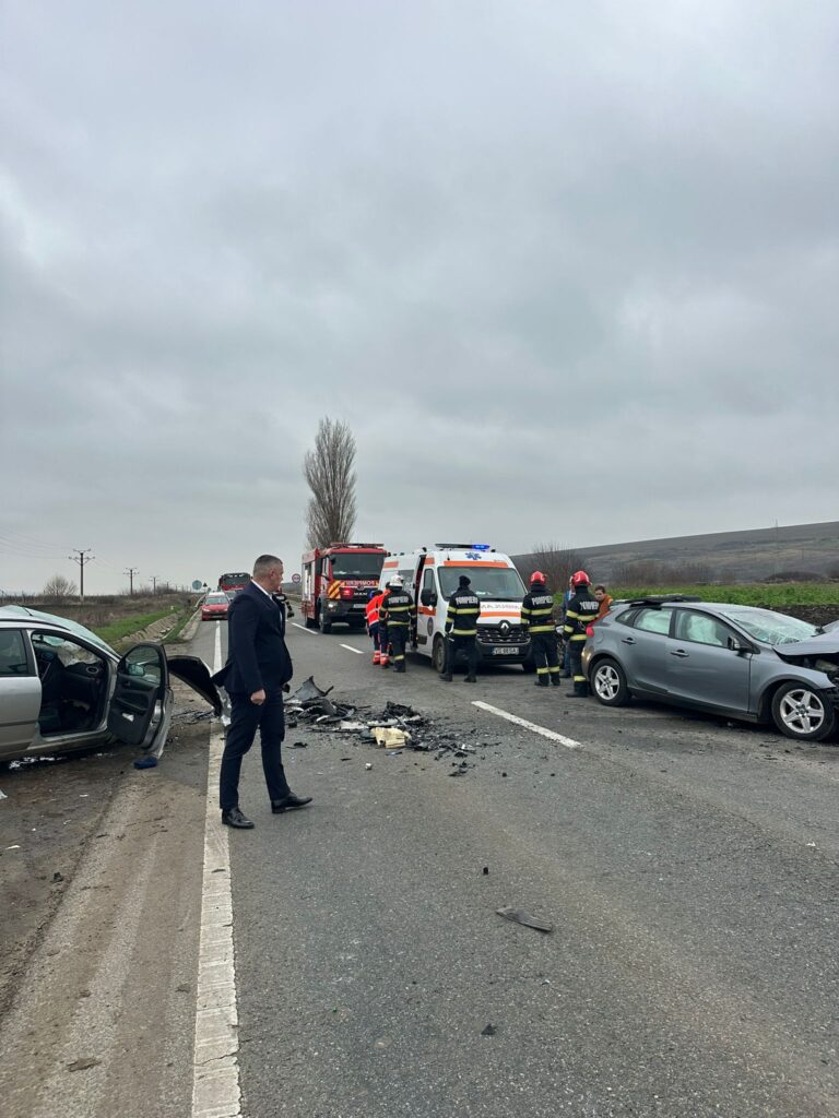 UPDATE Accident Sălcioara, ISU Vaslui: Un bărbat de 44 de ani a decedat în accident