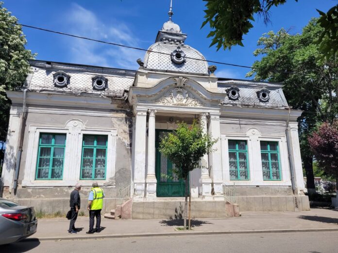 casa cerchez barlad 221