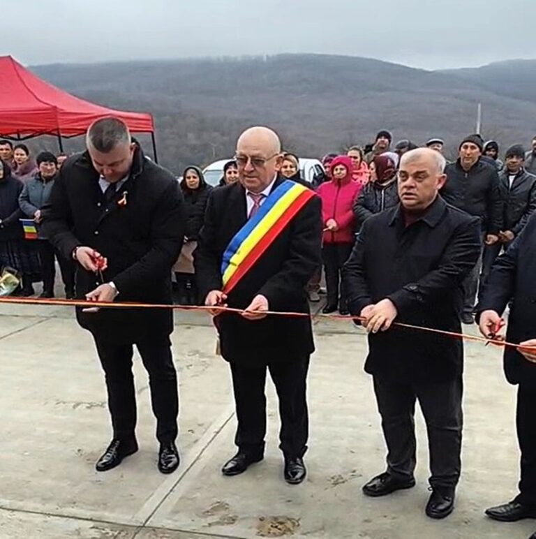 De Ziua Națională a României, primarul Cozmeștiului a inaugurat Centrul Social de Zi, din satul Fâstâci