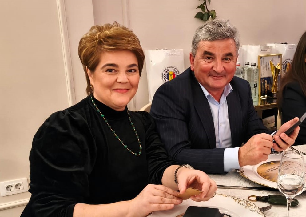 familia radu recumed 22