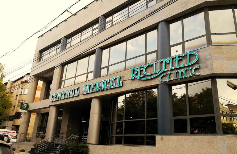 Recumed Clinic, veste de ULTIMĂ ORĂ pentru pacienții vasluieni: consultațiile urologice vor fi decontate prin CAS