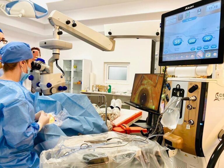 Mesaj de Sărbători, din partea Grupului Recumed Centre Medicale: ”Oferim îngrijire medicală la standarde înalte, zi de zi”