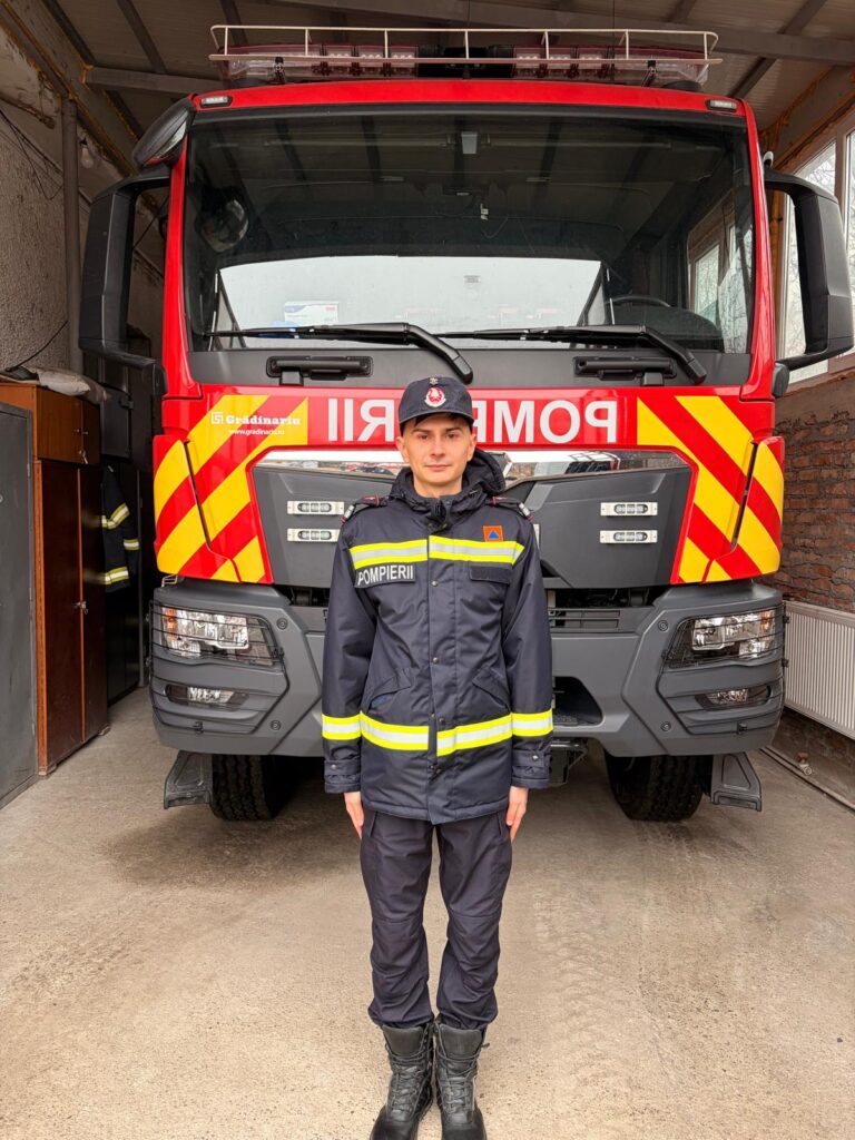 EROUL ZILEI Un pompier din Negrești a intervenit salvator la un incendiu în județul Iași